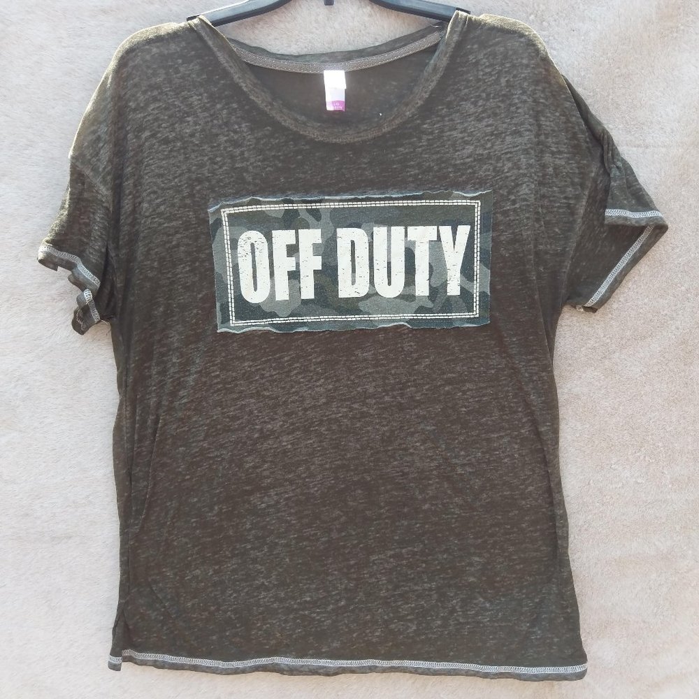 Off duty graphic t-shirt